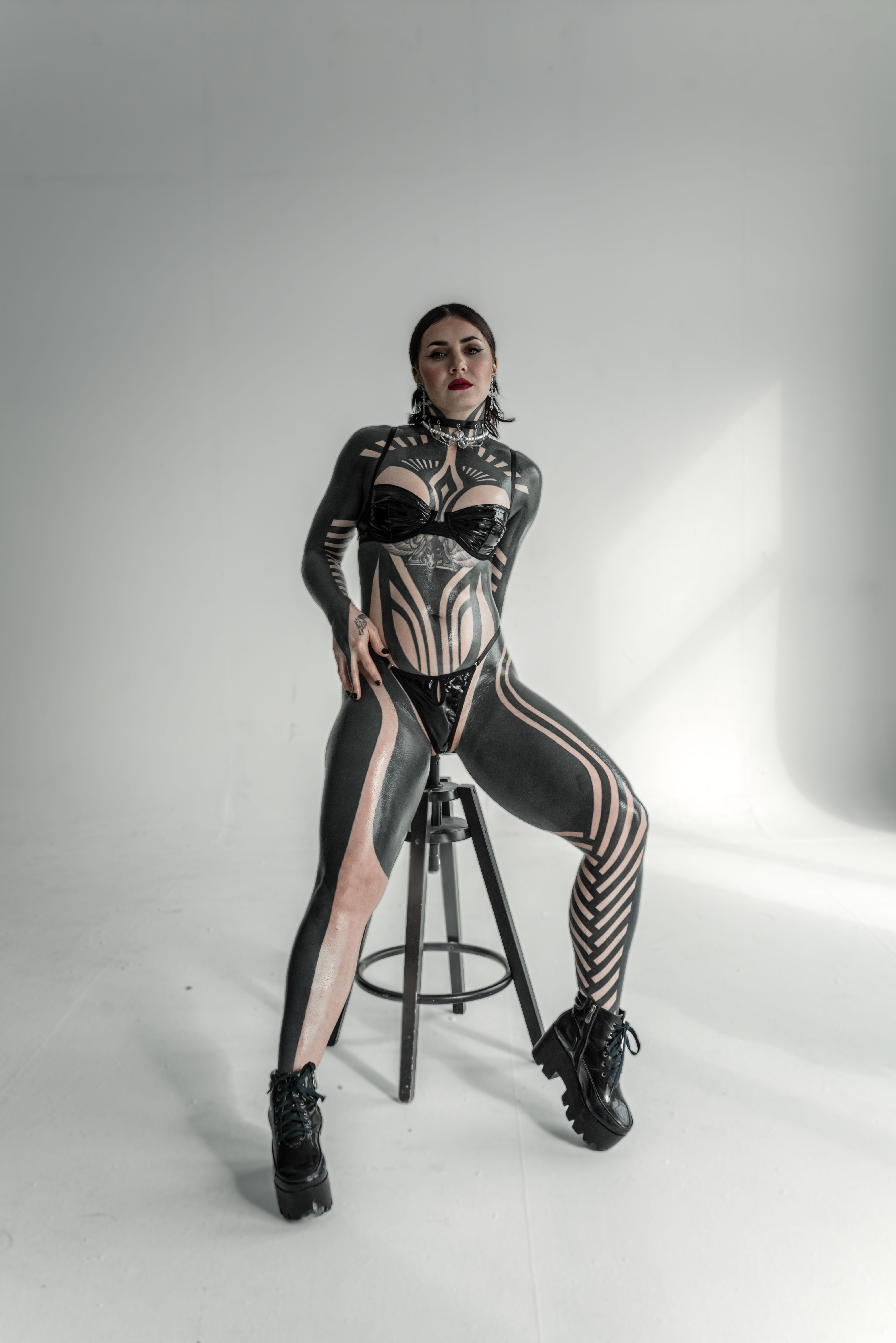 I have a bodysuit tattoo — here’s how long my full-body blackout took