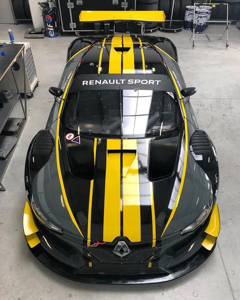 #Renault #Sport #R.S.01Race #montre #ses #couleurs
