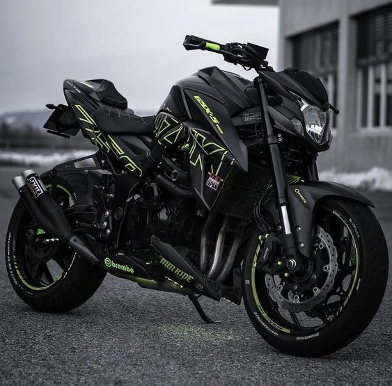 #Suzuki #GSX #S750
