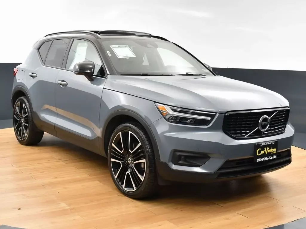 #Volvo #XC40 #RDesign