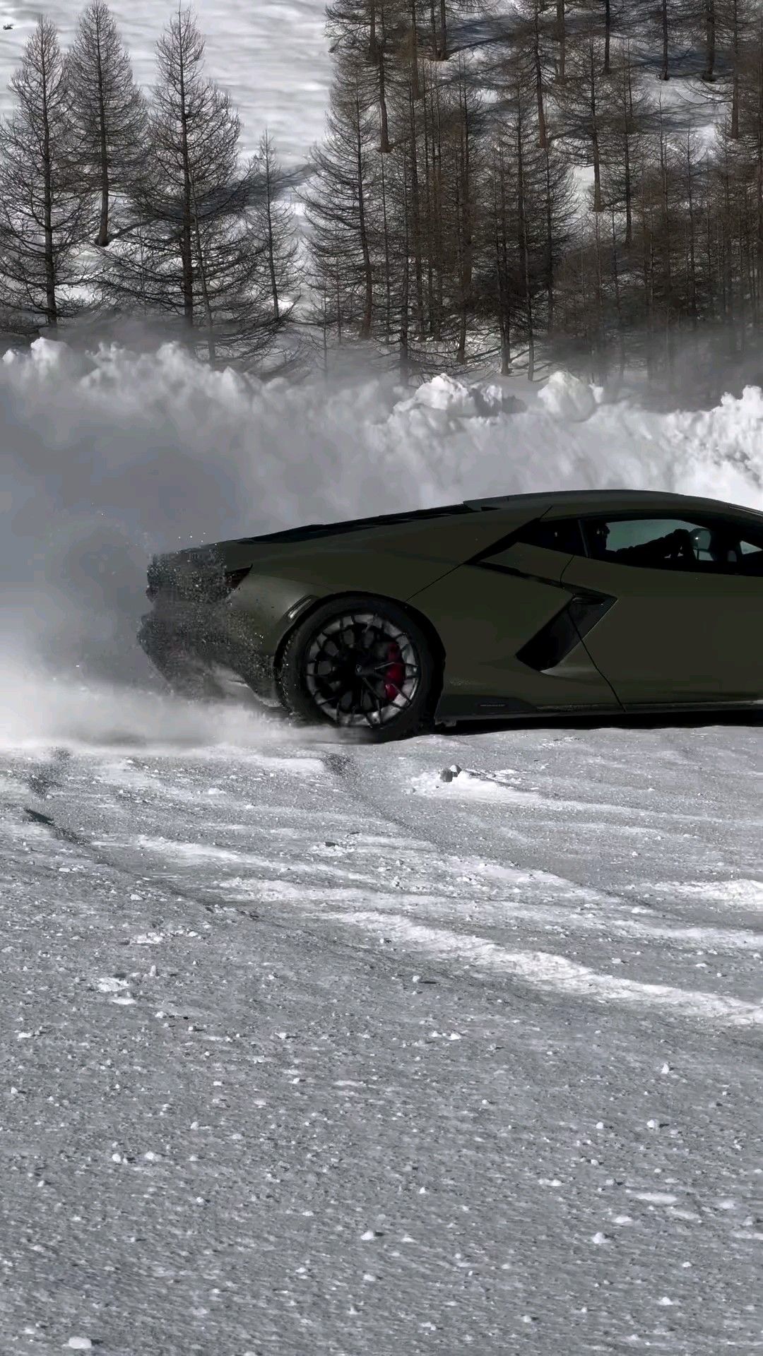 #Lamborghini #Revuelto #sideways #snow..