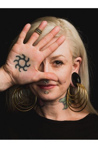 #Striking #Portraits #Show #Extreme #Body #Modification #Havent
