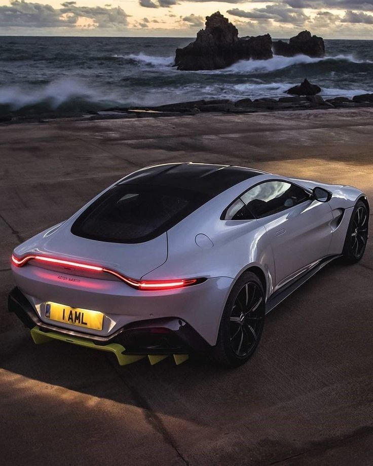 #Aston #Martin #ventage