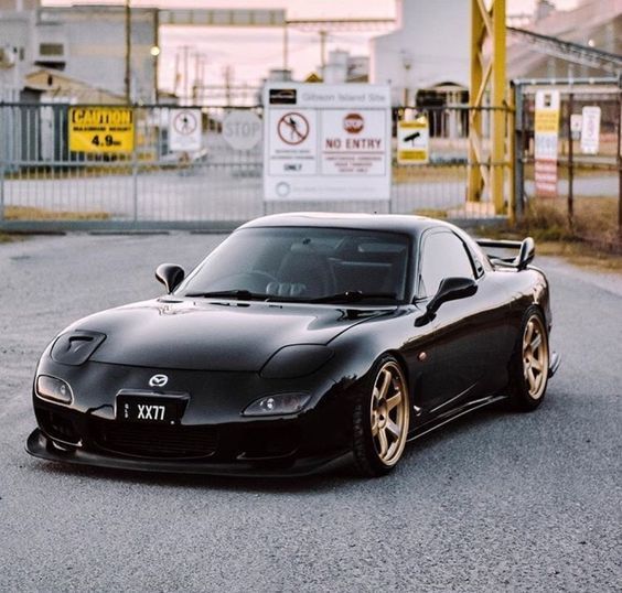 #Mazda #RX7