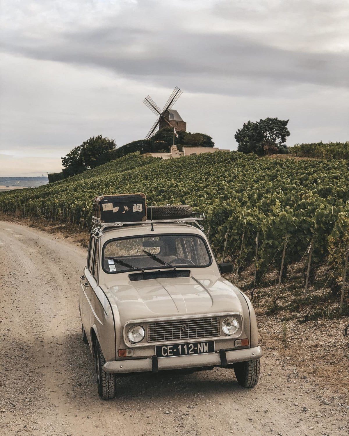 #Road #trip #français #Renault #voiture #Simone