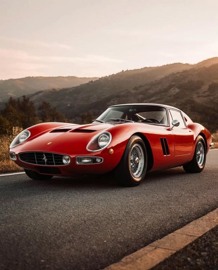 #Ferrari #GTO #Holy #Grail #Classics
