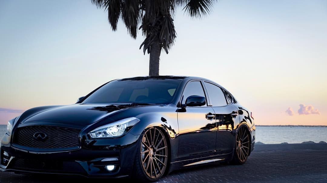 #Infiniti #Q70