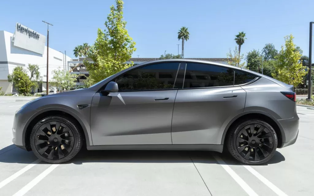#Man #buys #Tesla #Model #Long #Range #sells #almighty #drop #price #nearly..