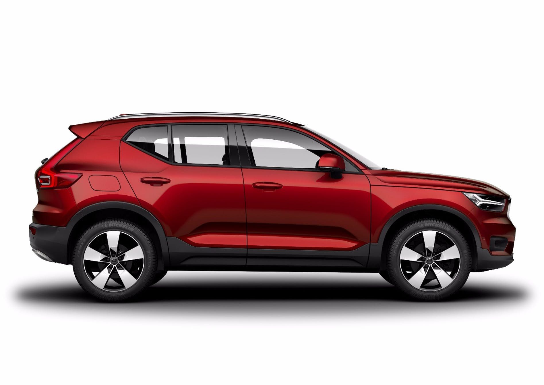#Chunky #XC40 #rounds #Volvo #SUV #stable
