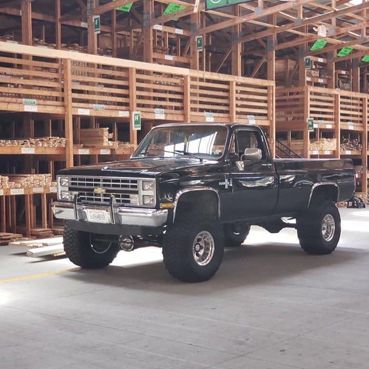 #Squarebody #Black #Lifted #Chevy #Blazer