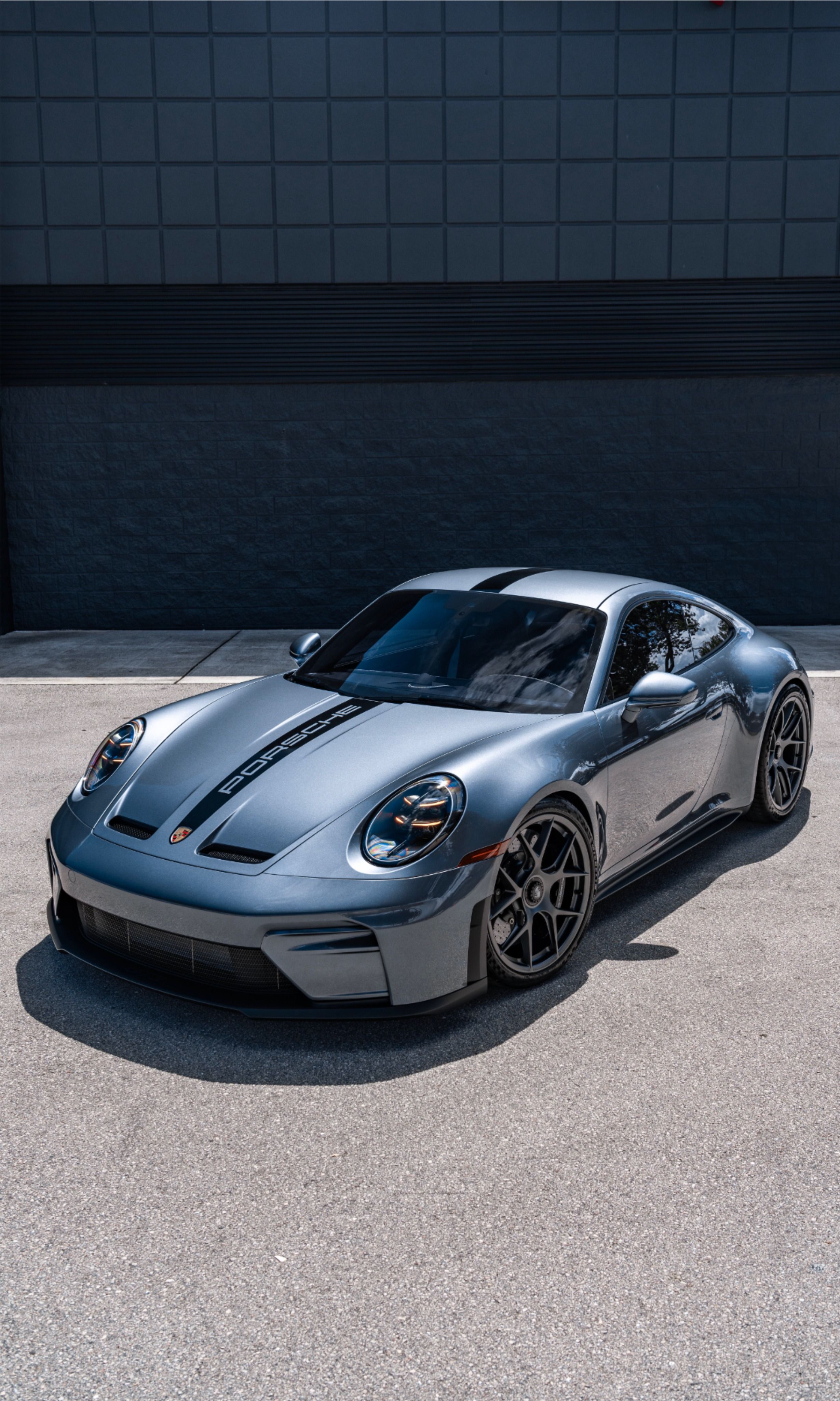 Porsche 911 GT3 Touring: Vanadium Vibe Explodes