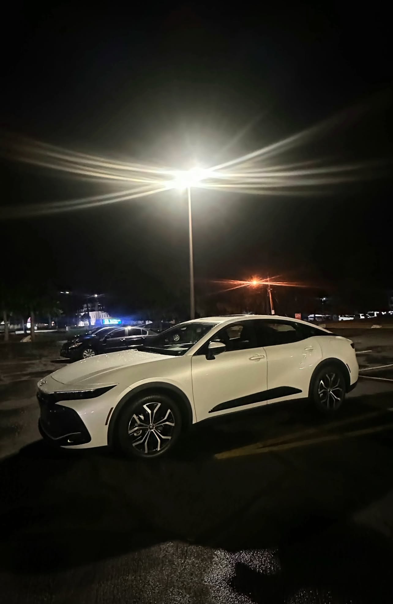 #Toyota #Camry #white