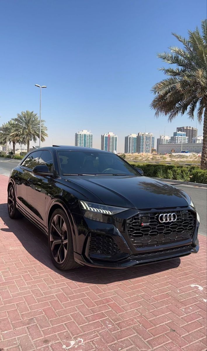 #audi #rsq8