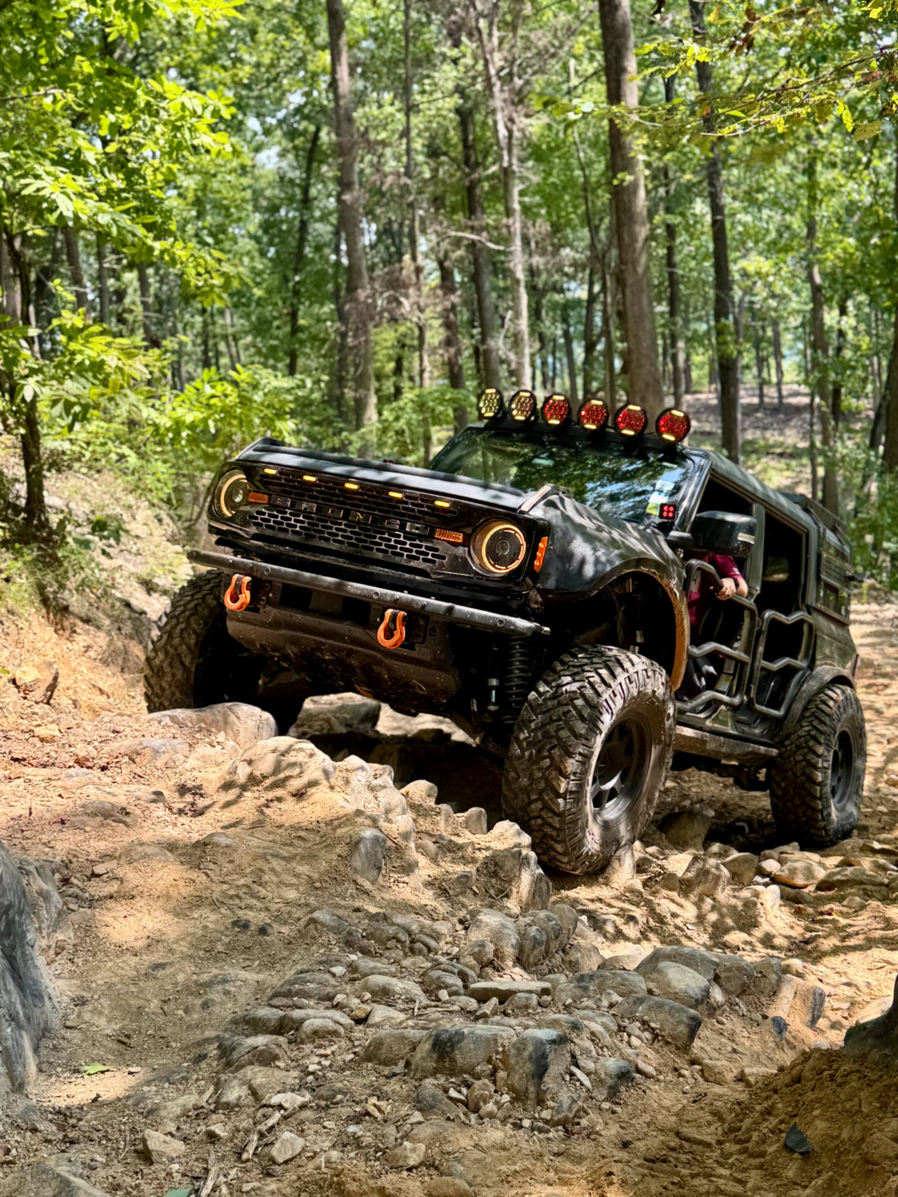 6th Gen Bronco Trail Build Parts + Lighting Setup