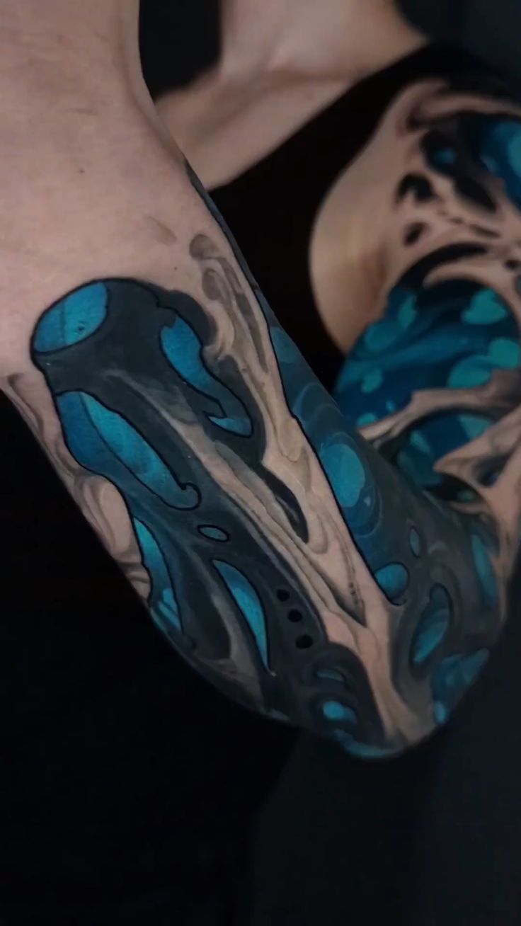 #Cosmic #Organic #Sleeve #kolbastattoo #biomech #bioorganic #alien #tattoo #idea #sleeve #fantasy #biomechanical