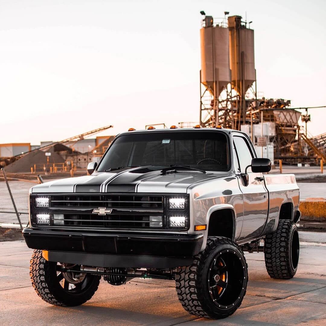 #Fitment #Guide #Chevy #K10 #24×14 #Rims #Wrapped #Mud #Tires #offroadium.com