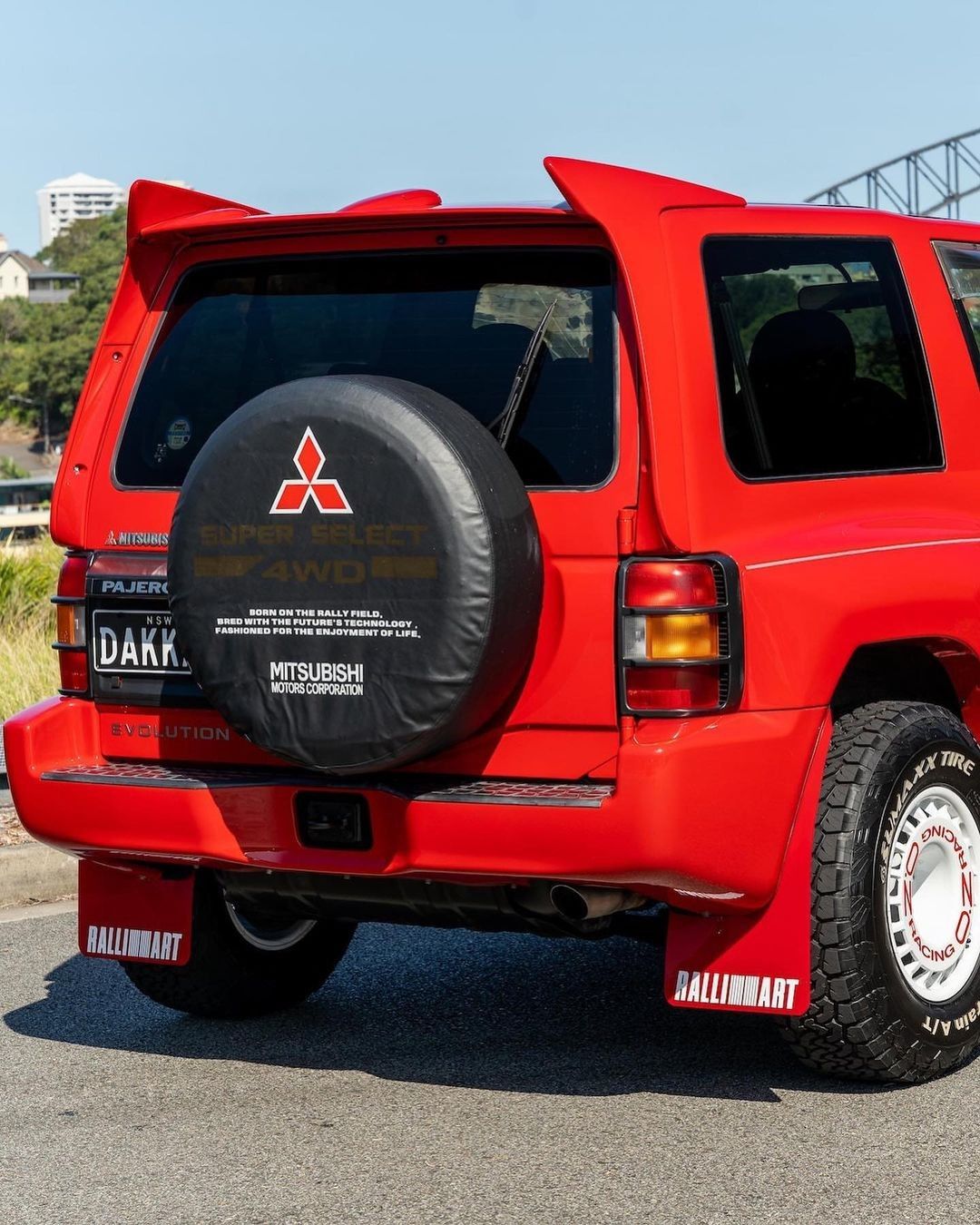 #Mitsubishi #Pajero #Evolution