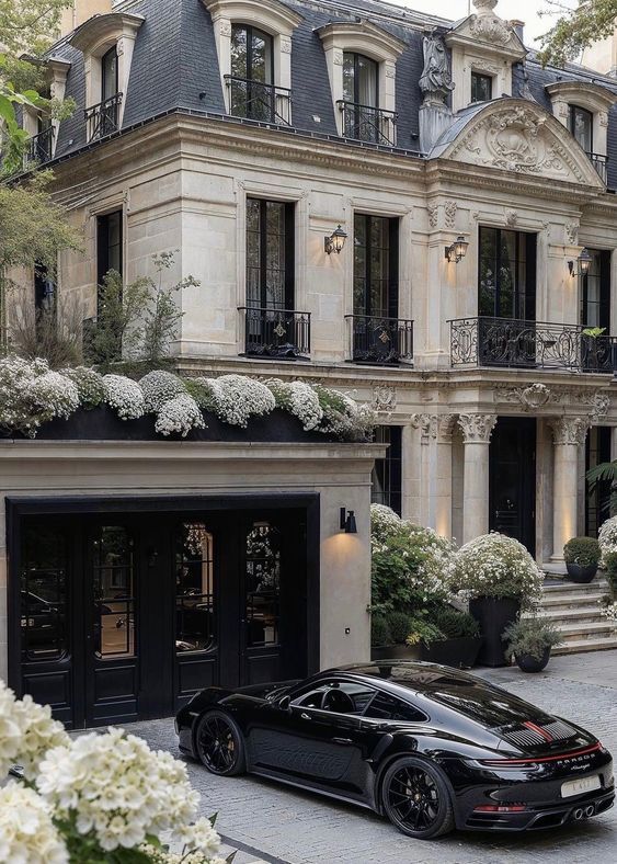 #mansion