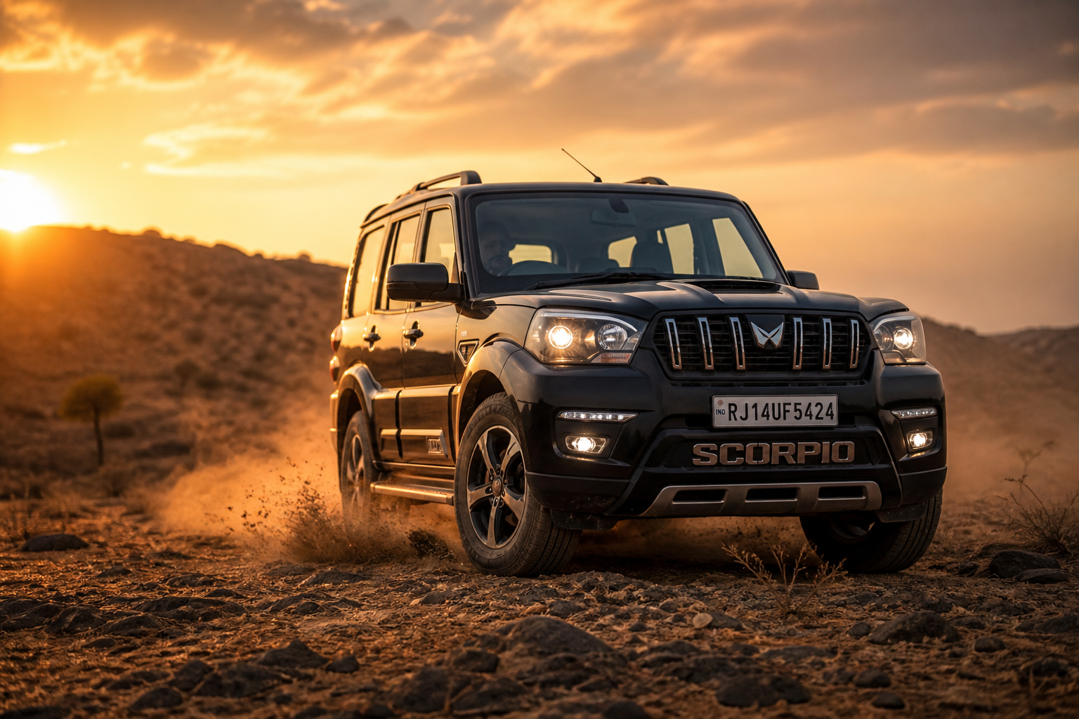 #Black #Mahindra #Scorpio #OffRoad #Rajasthan #Desert #Cinematic #Sunset #Drive