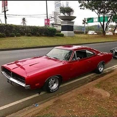 #Dodge #Charger