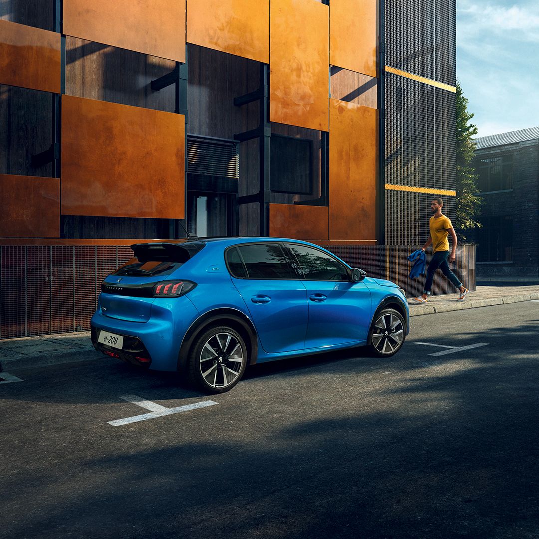 #NOUVELLE #PEUGEOT #e208
