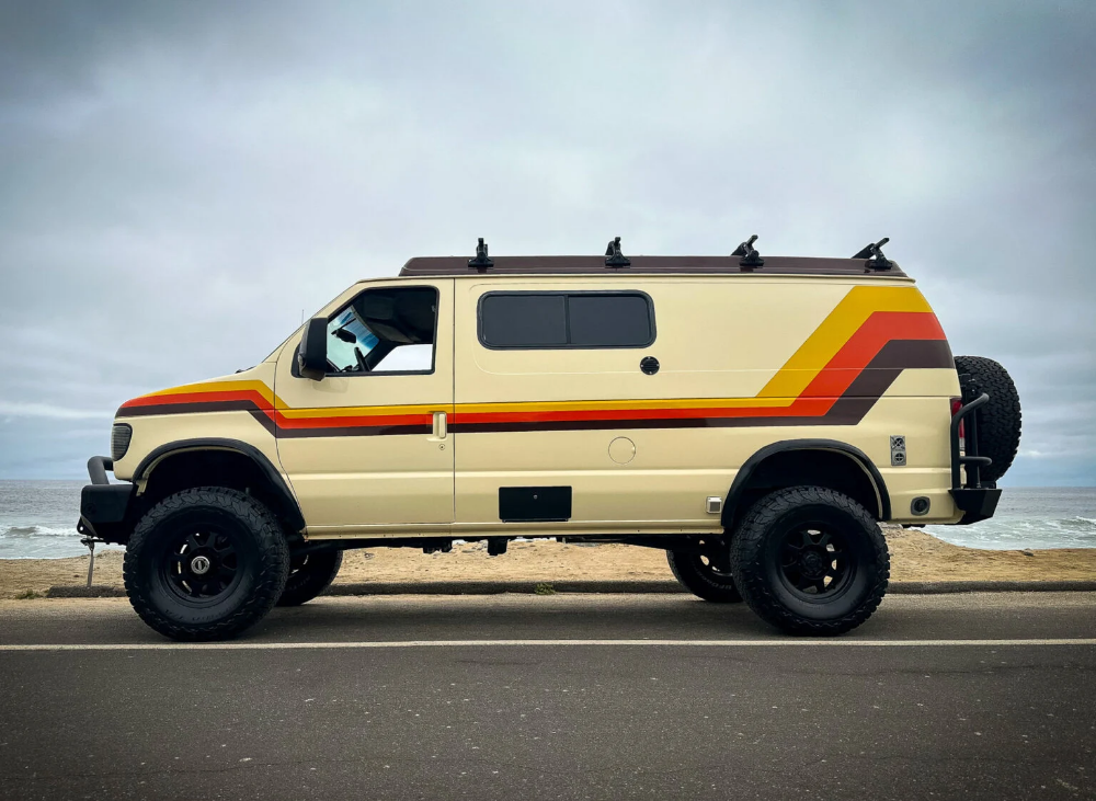 #Sale #Liter #V10Powered #Ford #E350 #Sportsmobile #Camper